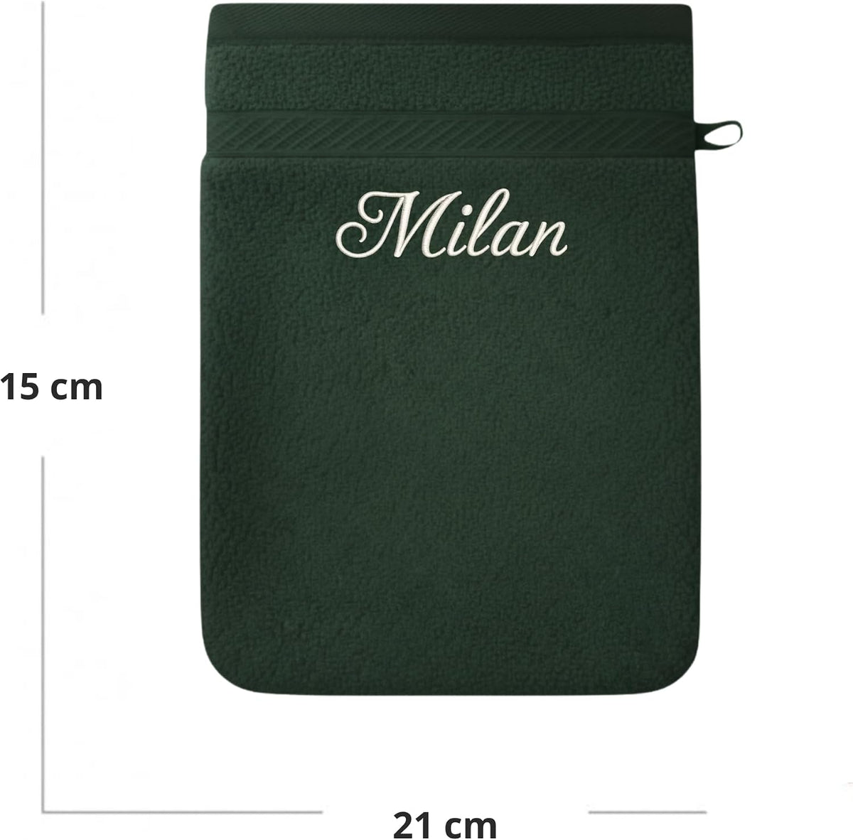 Dimensions du gant de toilette vert brodé au prénom : 15 cm et 21 cm