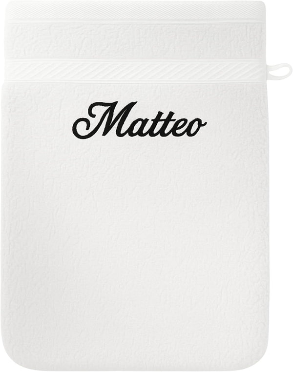 Gant de toilette blanc brodé du prénom « Matteo » en fil noir